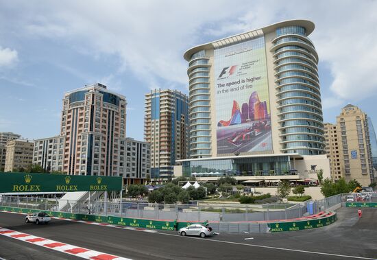 Car racing. Formula 1 Grand Prix of Europe. Qualification
