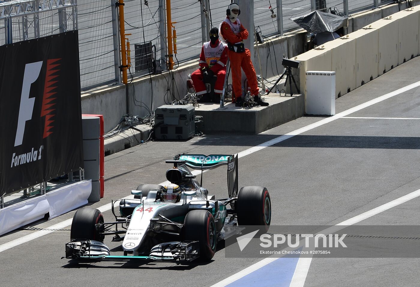 Car racing. Formula 1 Grand Prix of Europe. Qualification