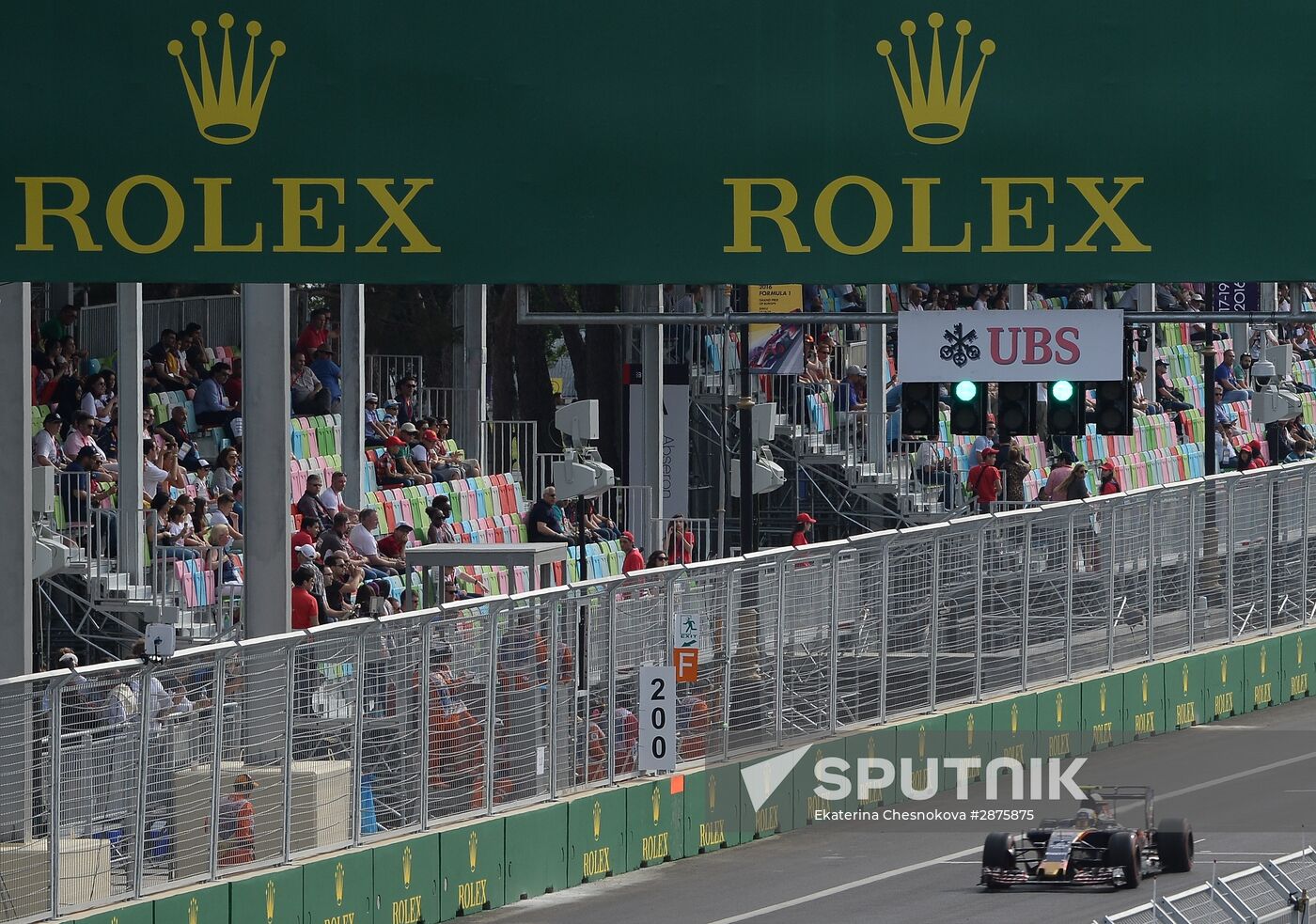 Car racing. Formula 1 Grand Prix of Europe. Qualification