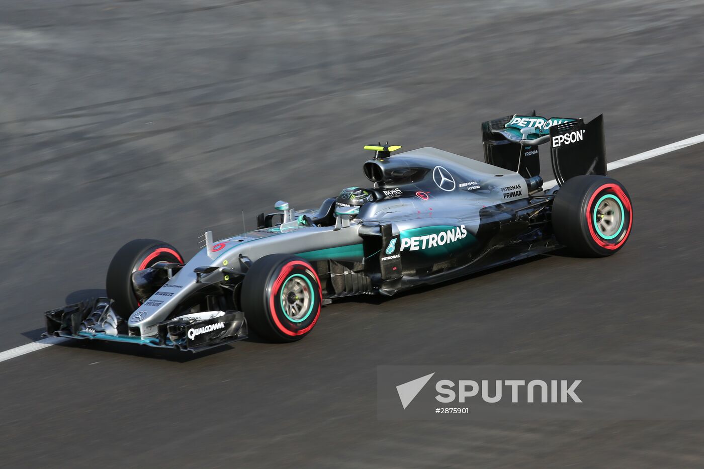 Car racing. Formula 1 Grand Prix of Europe. Qualification