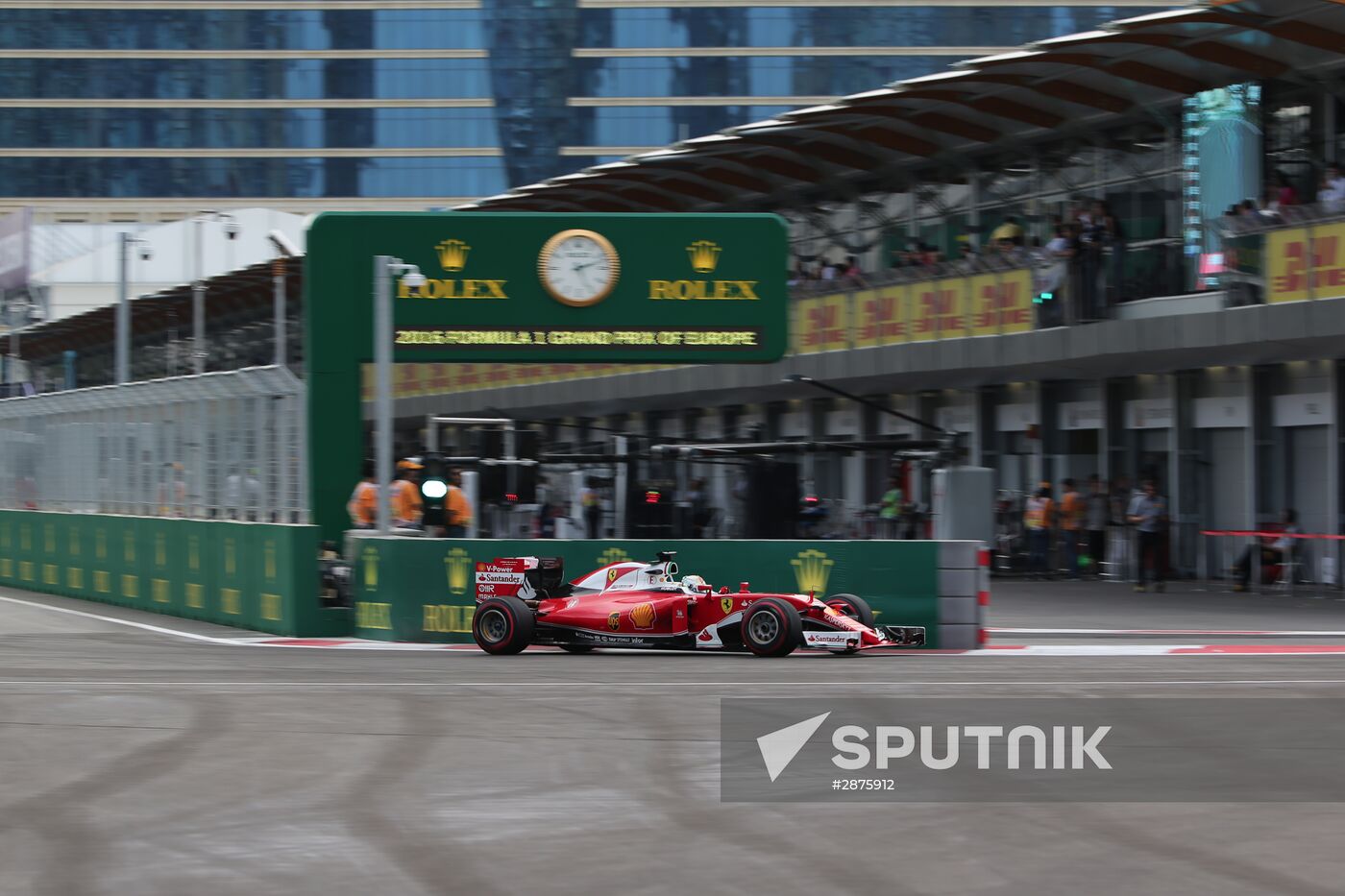 Car racing. Formula 1 Grand Prix of Europe. Qualification