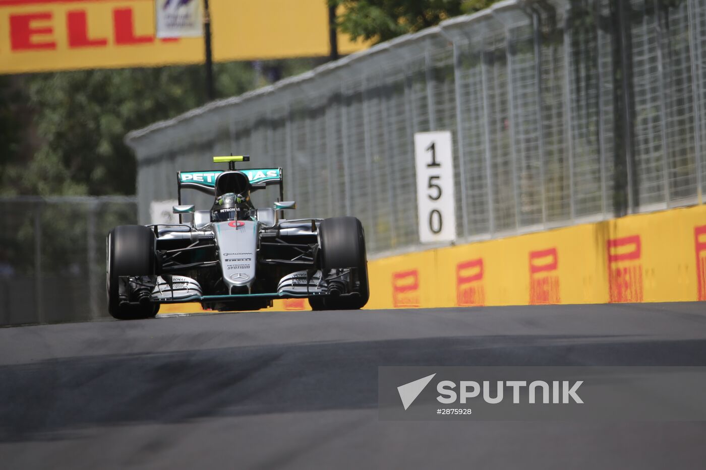 Car racing. Formula 1 Grand Prix of Europe. Qualification