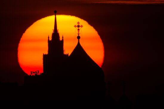 Sunrise in Moscow