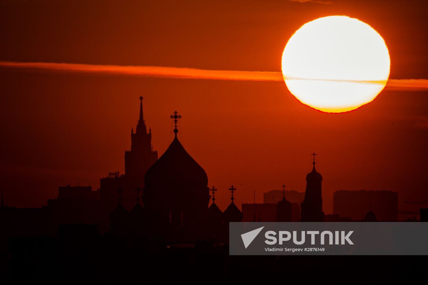 Sunrise in Moscow
