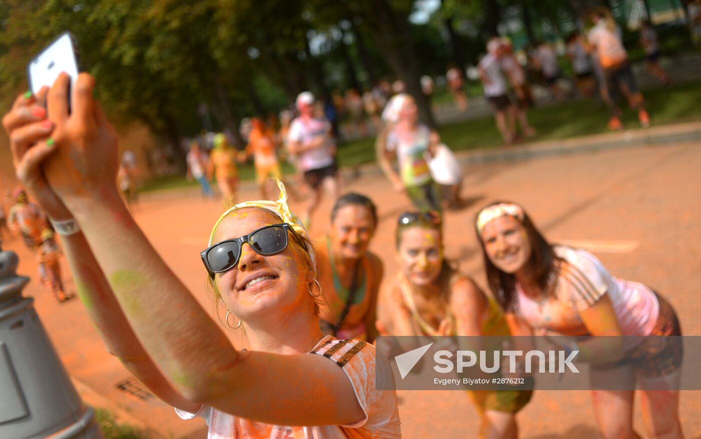 Color race in Moscow