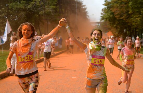 Color race in Moscow