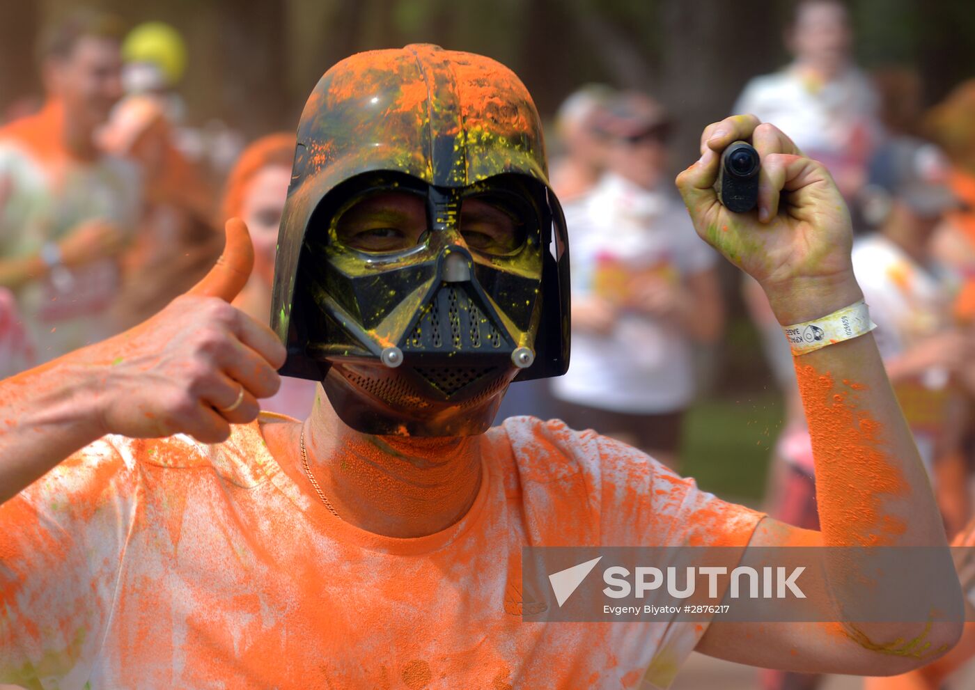 Color race in Moscow