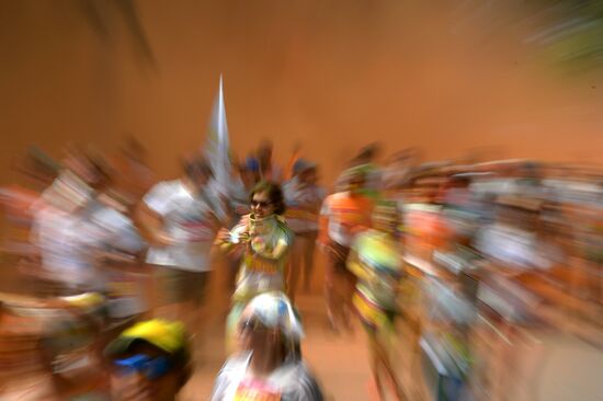 Color race in Moscow