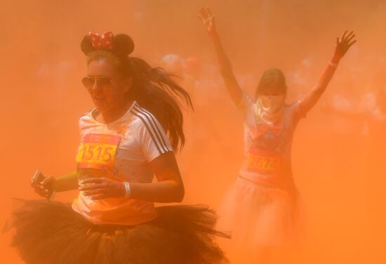 Color race in Moscow