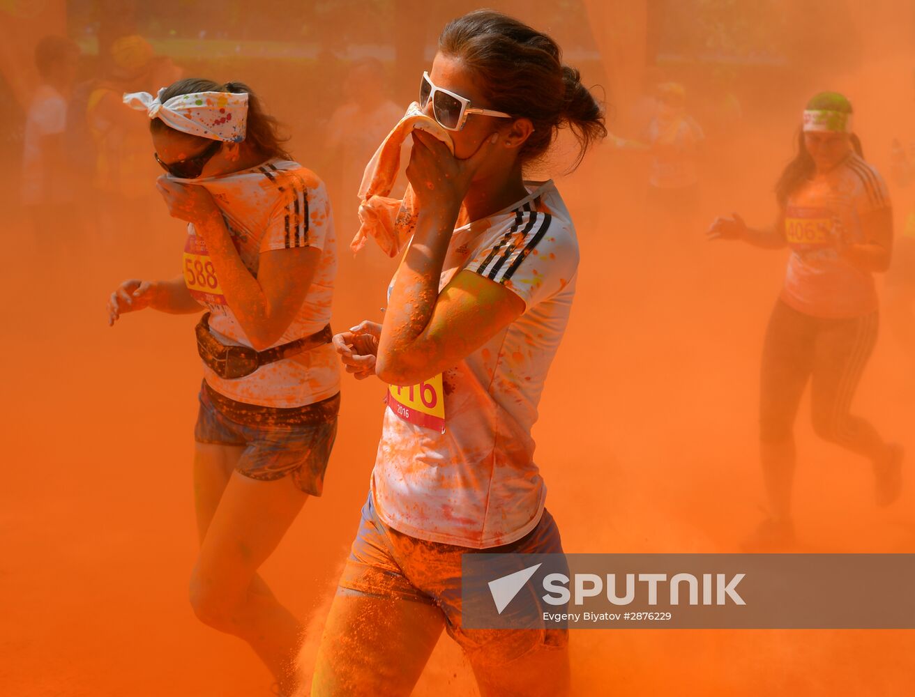 Color race in Moscow