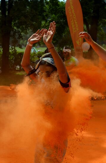 Color race in Moscow