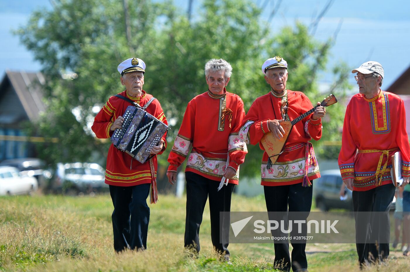 Trinity Sunday celebrations in the village of Matyushino