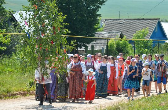 Trinity Sunday celebrations in the village of Matyushino