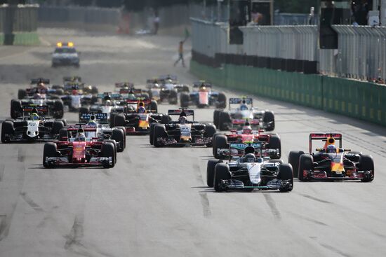 Auto racing. Formula 1. European Grand Prix. Race
