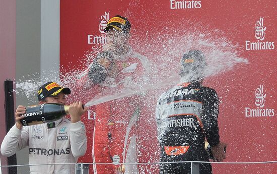 Auto racing. Formula 1. European Grand Prix. Race