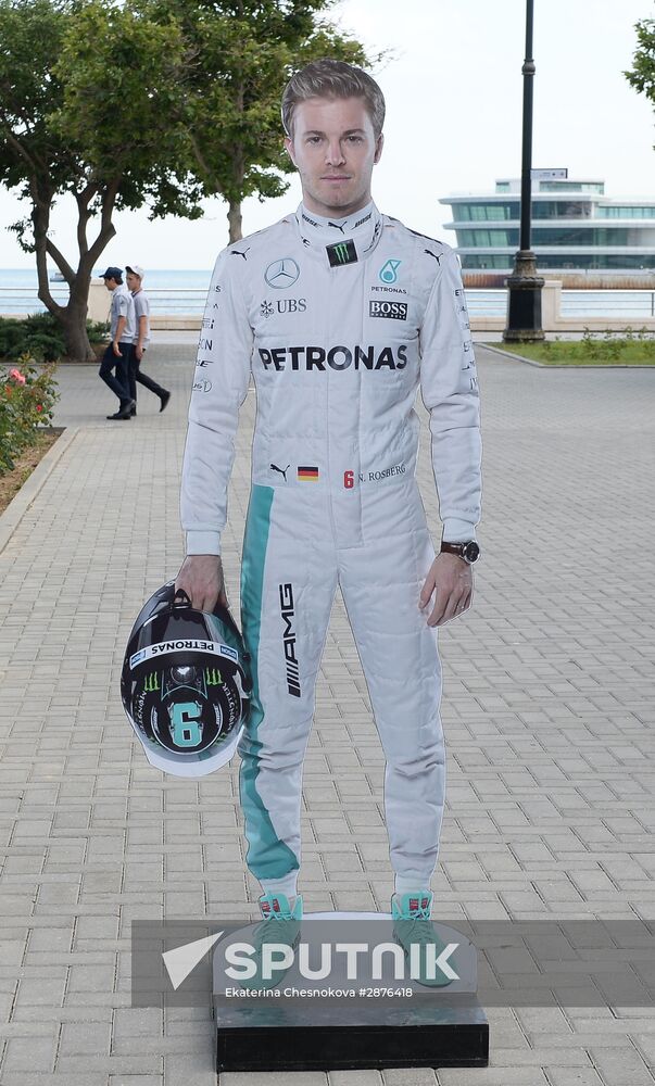 Auto racing. Formula 1. European Grand Prix. Race