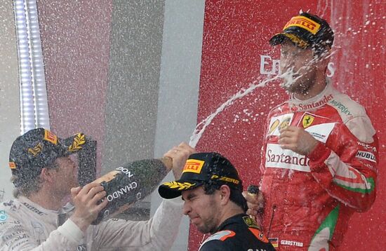 Auto racing. Formula 1. European Grand Prix. Race