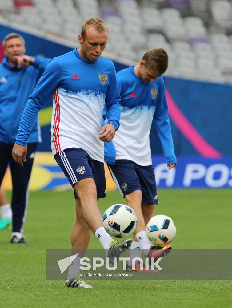 UEFA Euro 2016. Russian national team holds training session