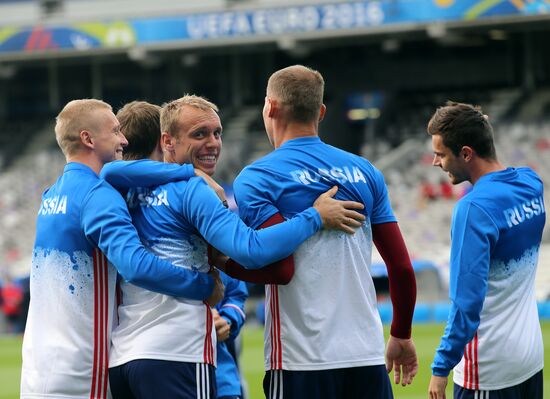 UEFA Euro 2016. Russian national team holds training session