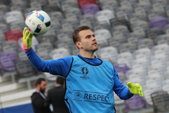 UEFA Euro 2016. Russian national team holds training session