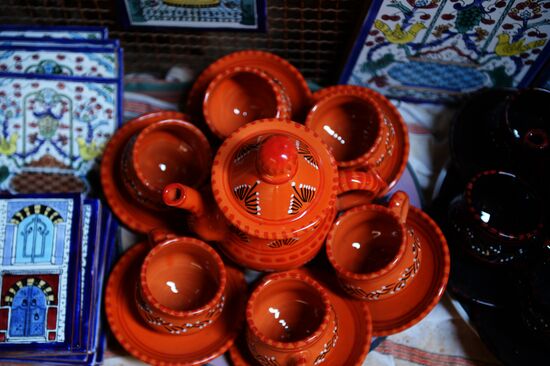 Ceramics workshop in Guellala