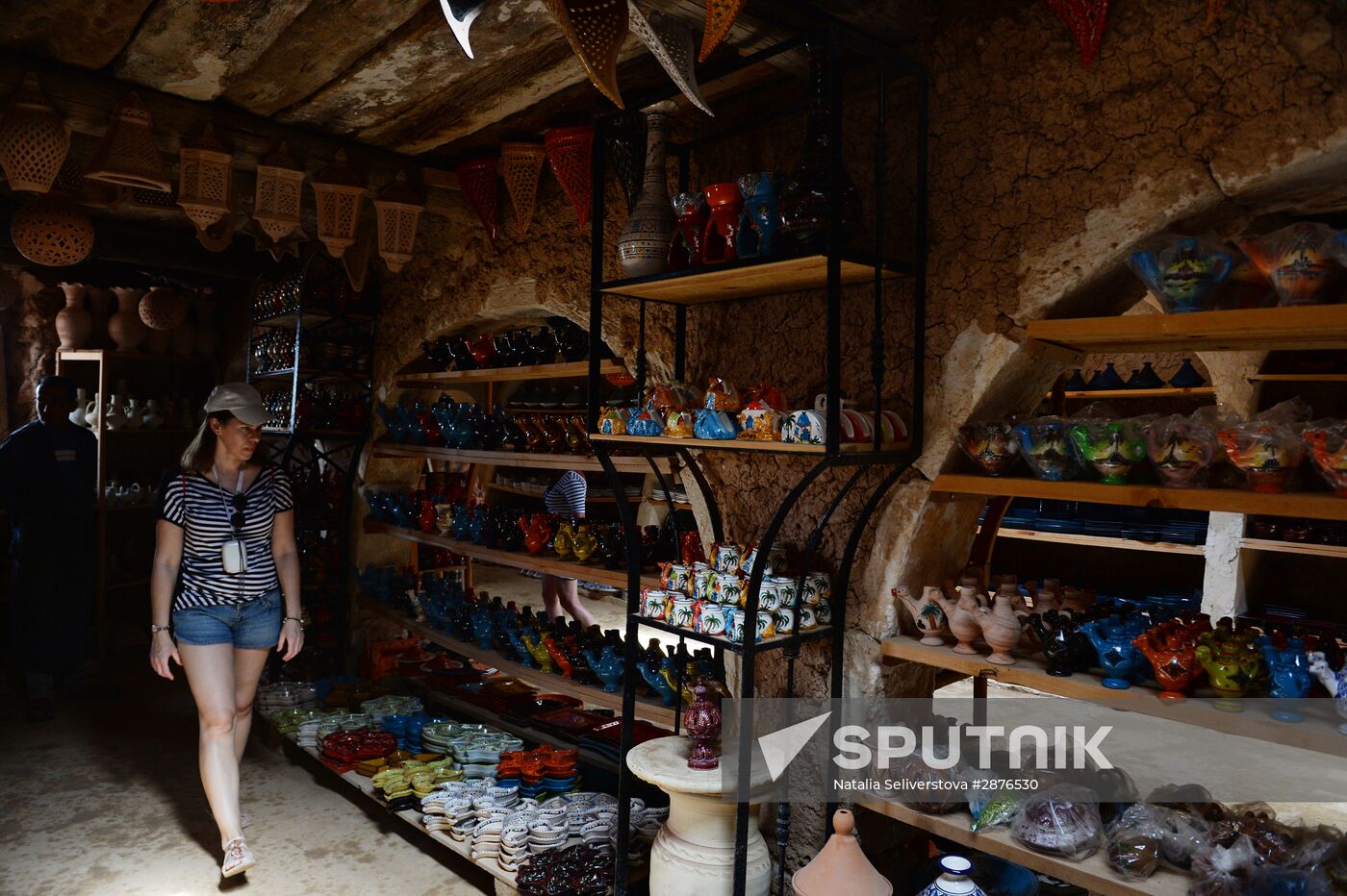 Ceramic workshop in Guellala