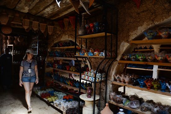 Ceramic workshop in Guellala