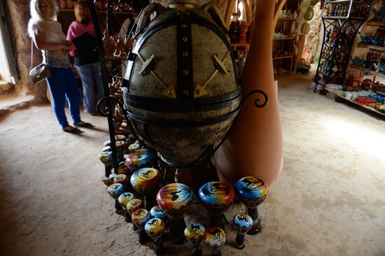 Ceramic workshop in Guellala