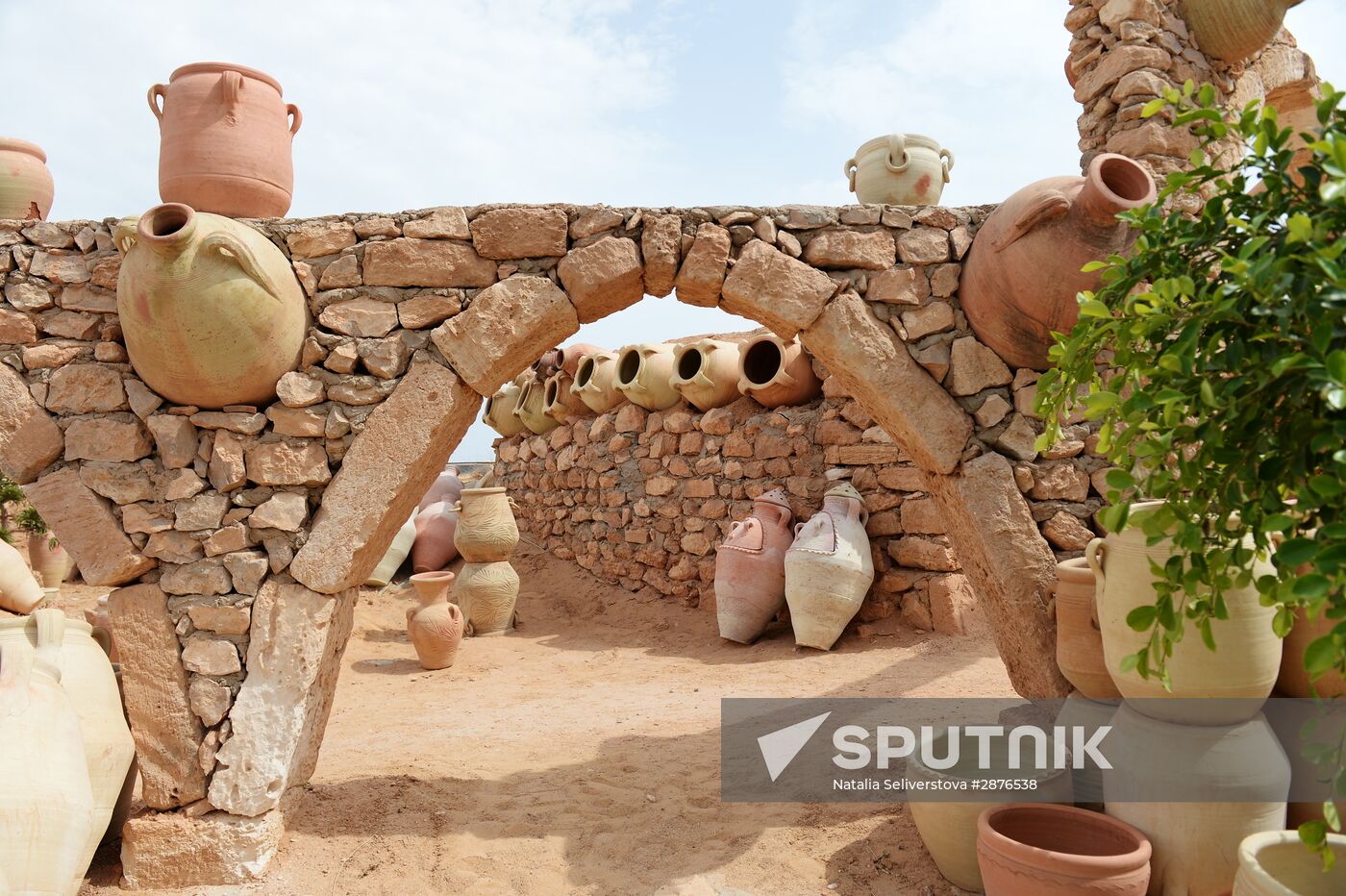 Ceramic workshop in Guellala