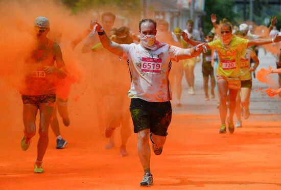 Color race in Moscow