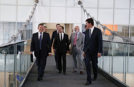 Russian Prime Minister Dmitry Medvedev chairs Skolkovo Foundation Board of Trustees