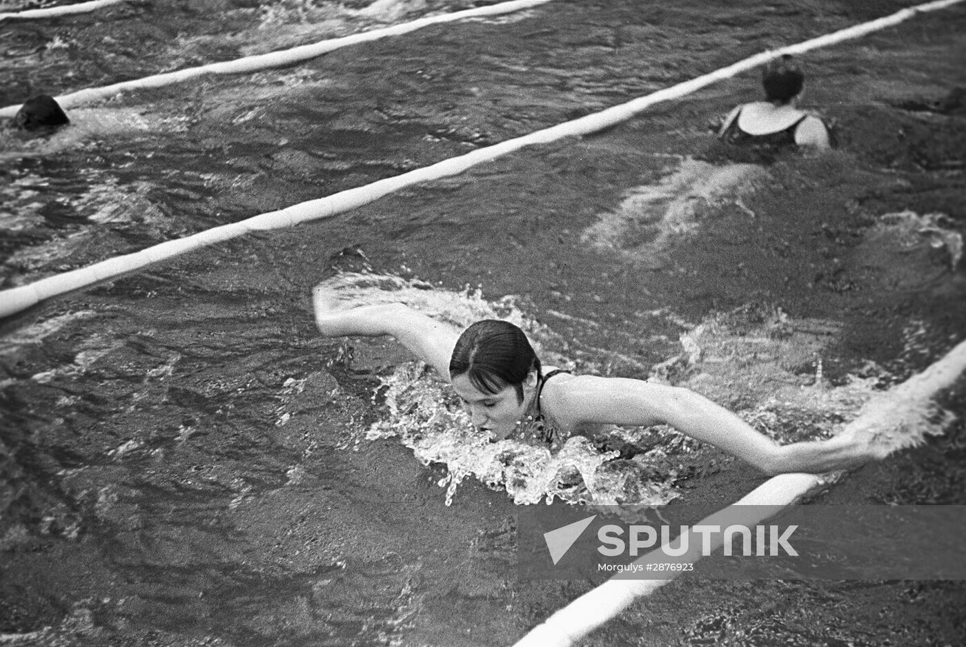 Soviet athlete Larisa Zakharova