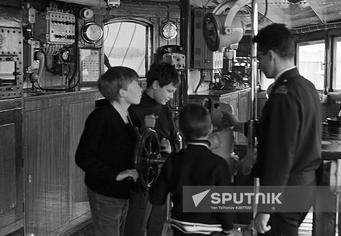 Baltika turbo-electric powered passenger ship