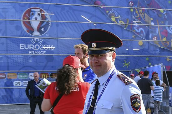 Football. UEFA Euro 2016. Russia vs. Wales