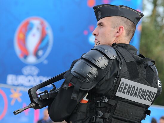 Football. UEFA Euro 2016. Russia vs. Wales