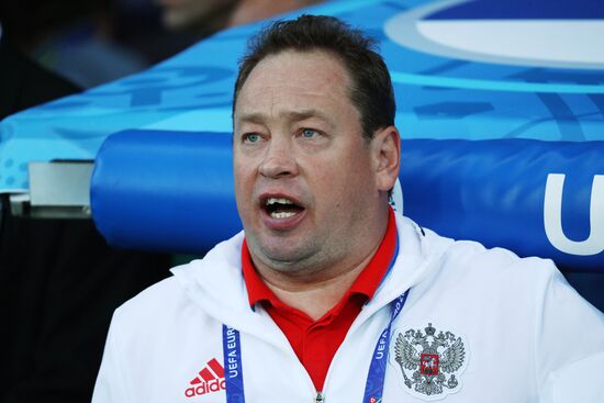 Football. UEFA Euro 2016. Russia vs. Wales