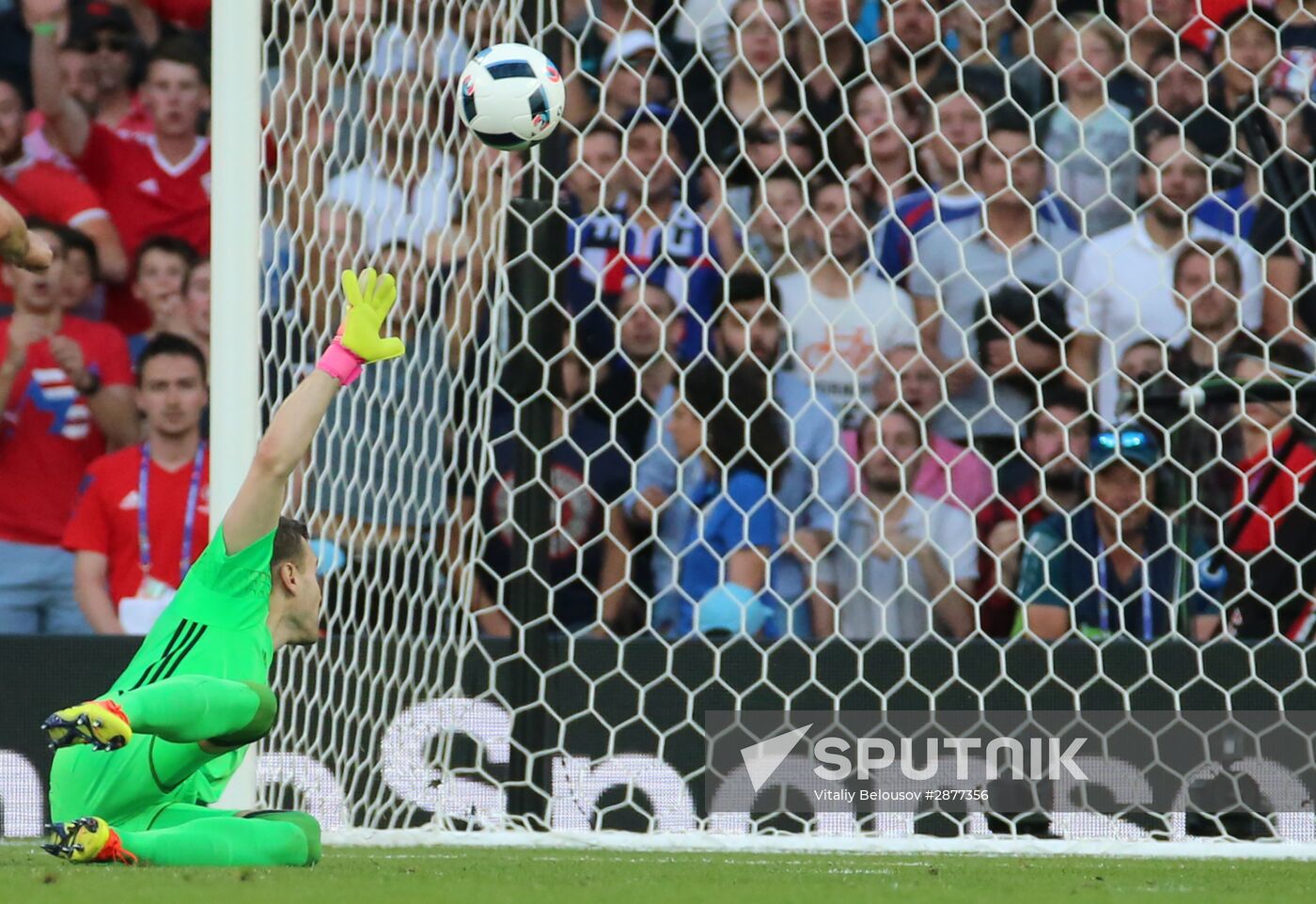 UEFA Euro 2016. Russia vs. Wales