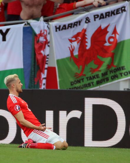 Football. UEFA Euro 2016. Russia vs. Wales