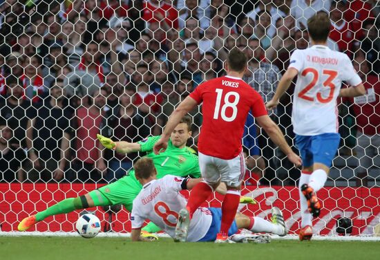 UEFA Euro 2016. Russia vs. Wales