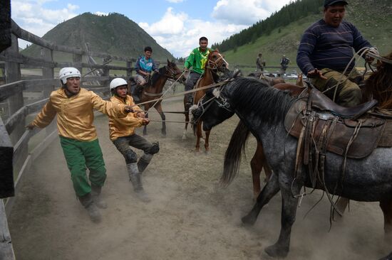 Sport contests during El Oiyn festival in Republic of Altai