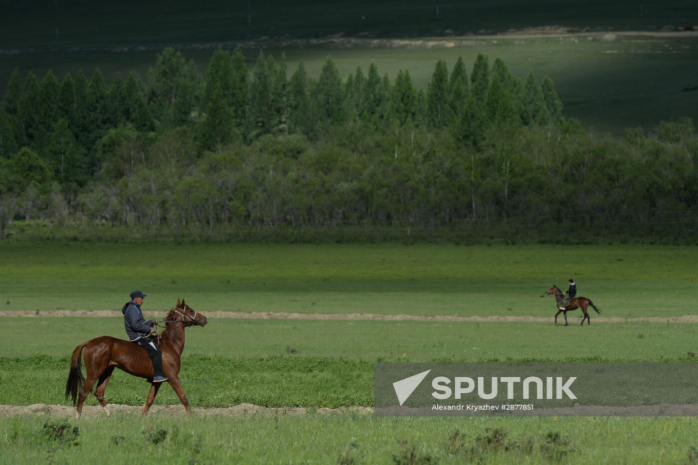 Sport contests during El Oiyn festival in Republic of Altai