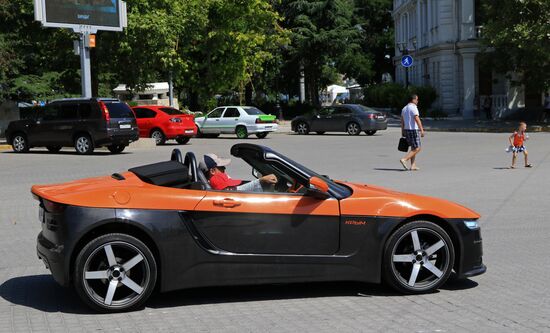 Graduates of Bauman Moscow State Technical University made "Crimea" auto