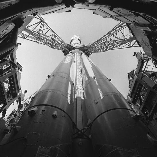 Soyuz 18