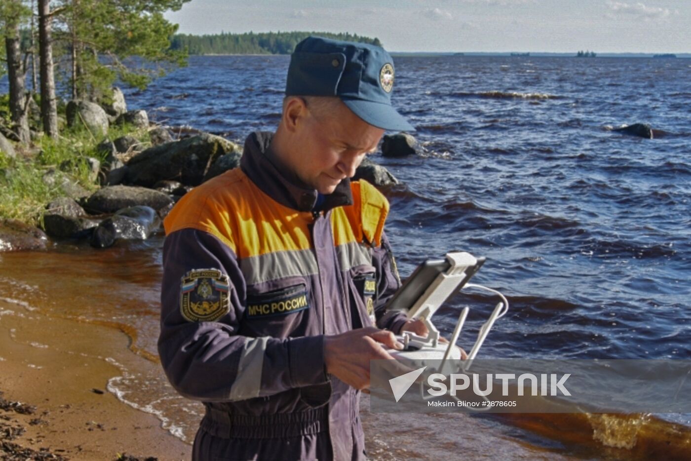 Search-and-rescue operations on Lake Syamozero