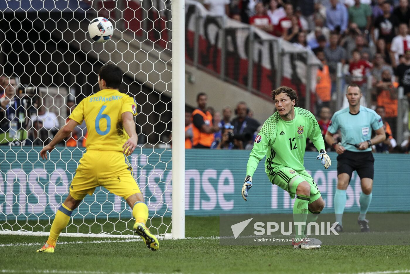 UEFA Euro 2016. Ukraine vs Poland