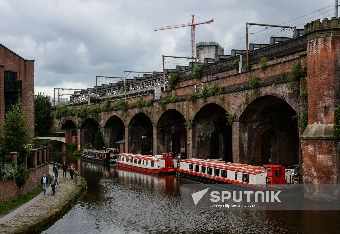 Cities of the world. Manchester