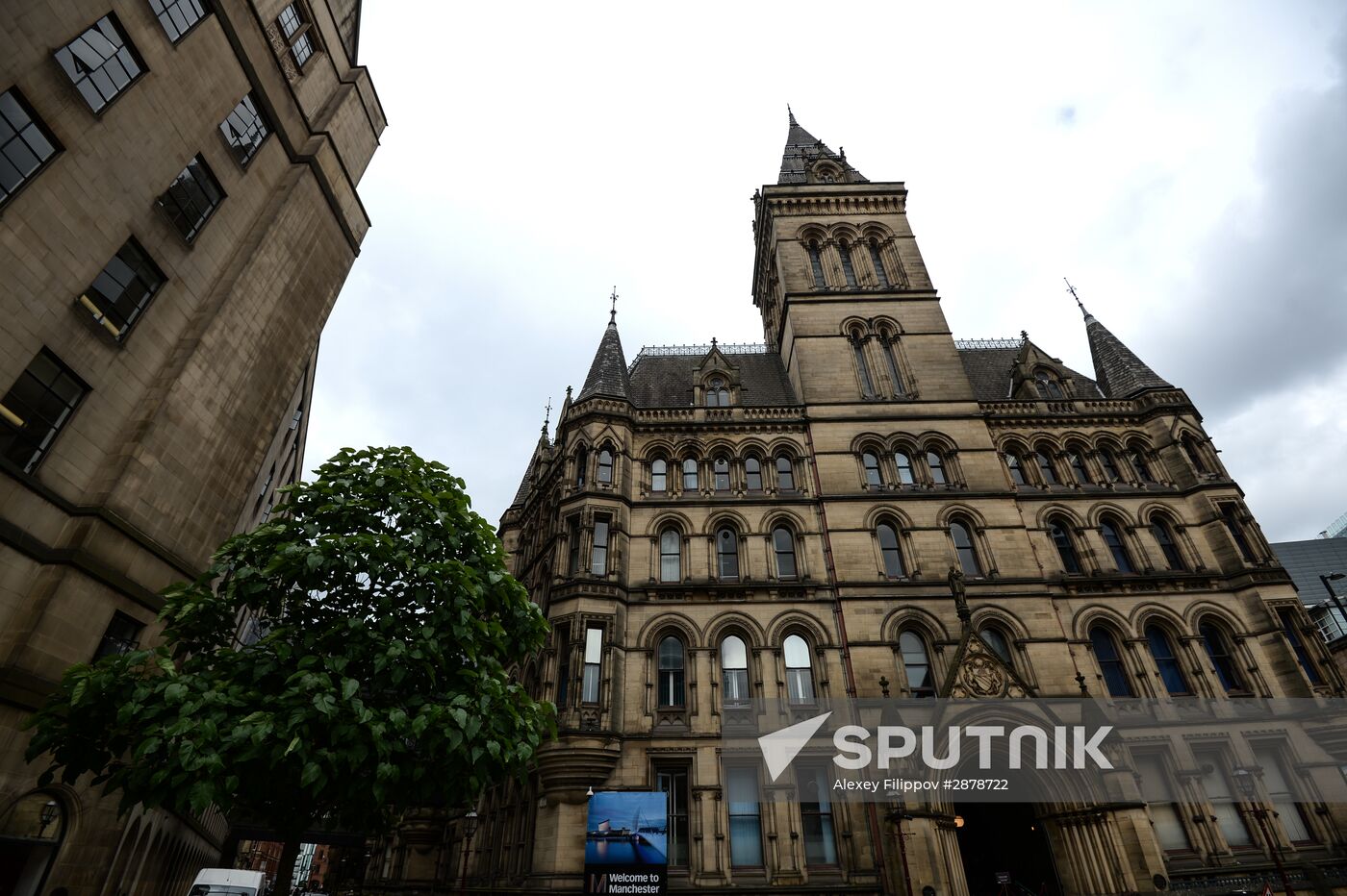 Cities of the world. Manchester