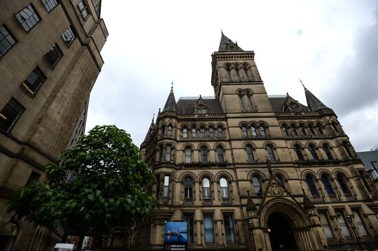 Cities of the world. Manchester
