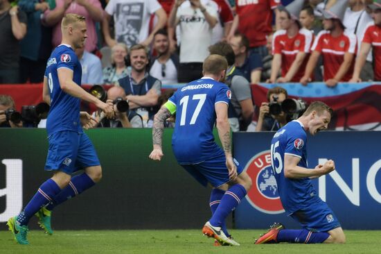 Football. 2016 UEFA European Championship. Iceland vs. Austria