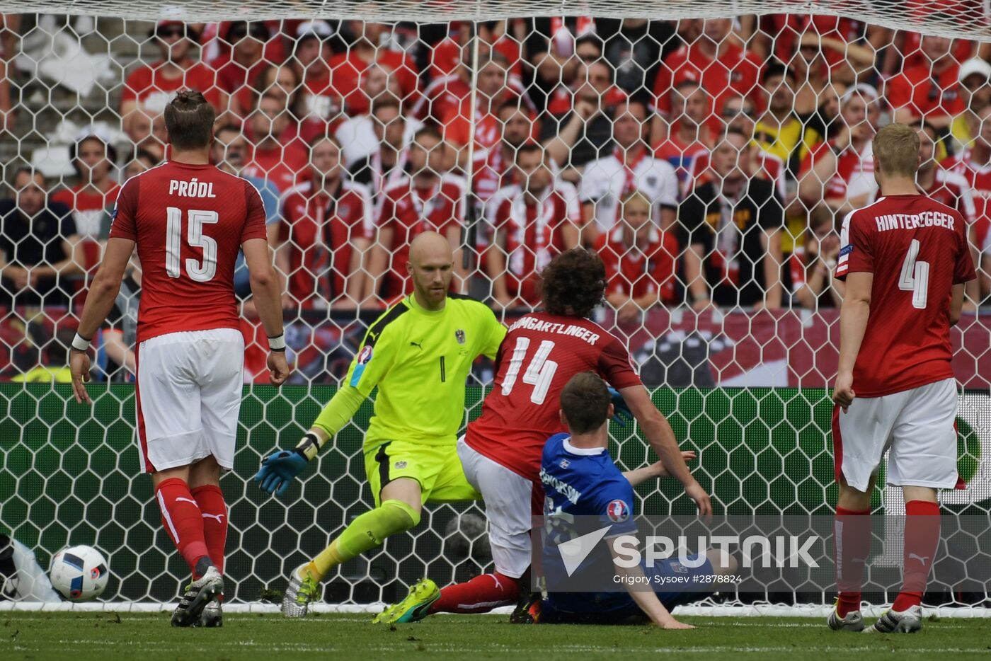 Football. 2016 UEFA European Championship. Iceland vs. Austria